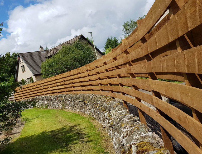 Slatted Fence with 50mm gap1